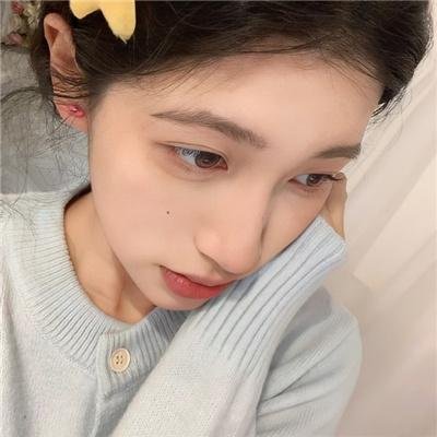 圈养的妇女